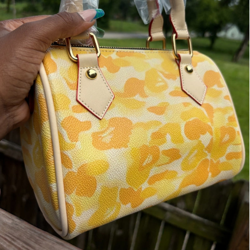 Golden Hour Mini Duffie Bag – Stylish Compact Travel